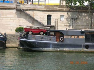 An ususual siting of an Amphicar.