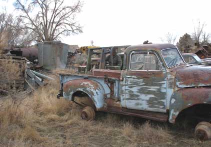 Ok, why is this in the photo set? Yes, it is a 52 Chevy, but it was sitting on a WC 56 chassis. Lord knows what happened to the body, all we got was the combat rims. Jeff got a lesson in Lefty lucy, righty tighty on the lug nuts. You should have seen him trying to get the left hand ones off. We let him fight it awhile before we put him on the right track. Price of being a newbie.
