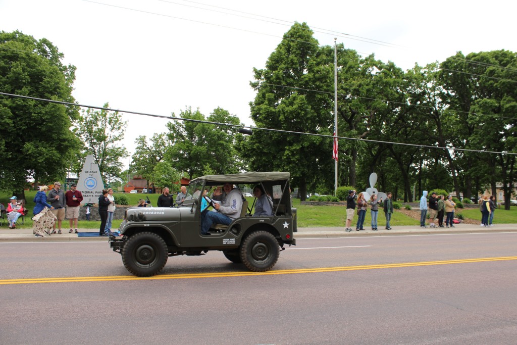 PLMemDayParade2017n